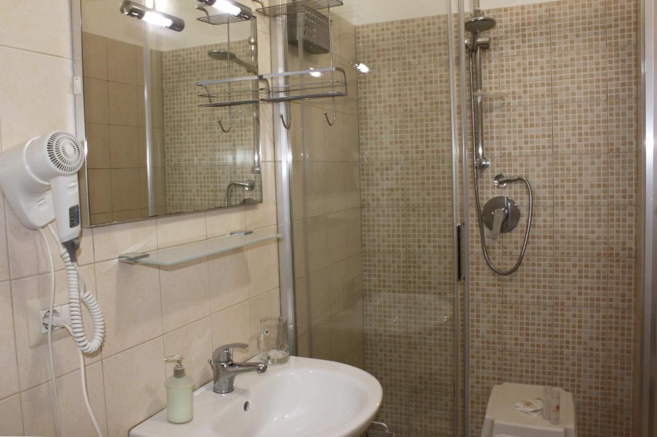 Bed & Breakfast Lighea Giardini Naxos Exterior foto