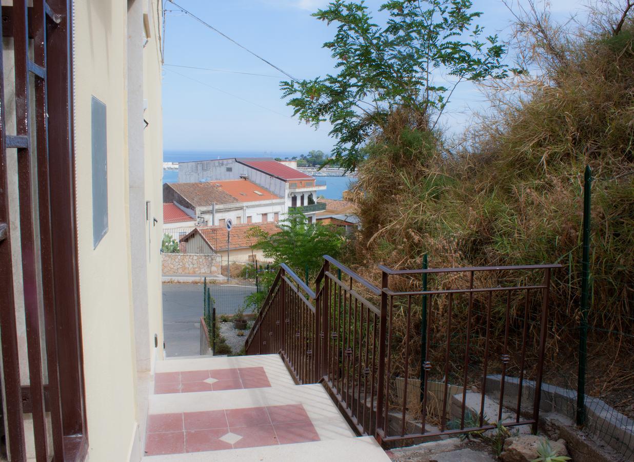 Bed & Breakfast Lighea Giardini Naxos Exterior foto