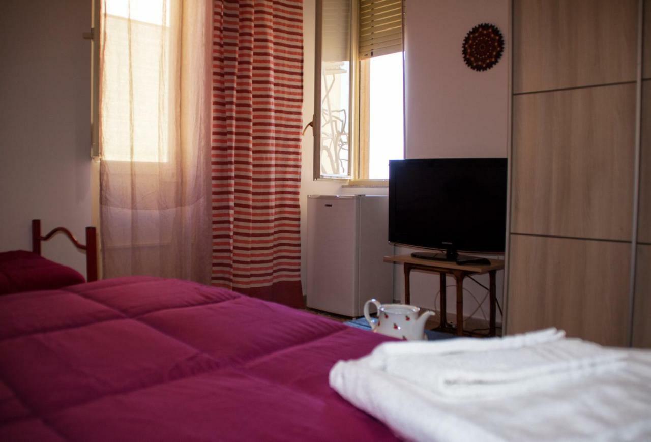 Bed & Breakfast Lighea Giardini Naxos Exterior foto